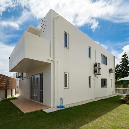 Chibana Terrace Vila Okinawa Exterior foto